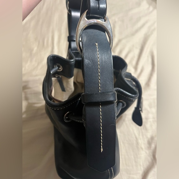 Vintage Dooney& Bourke black pebbled leather bucket drawstring bag - Picture 10 of 16